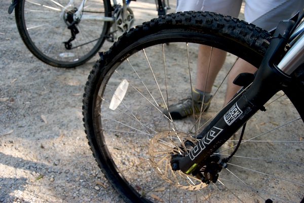 Flat smoked tire